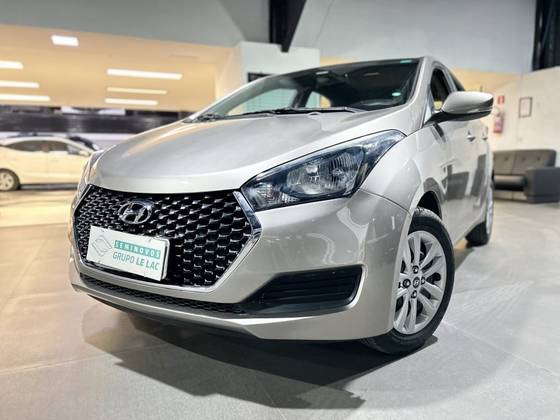 HYUNDAI HB20 1.0 COMFORT 12V FLEX 4P MANUAL HYUNDAI HB20 1.0 COMFORT 12V FLEX 4P MANUAL